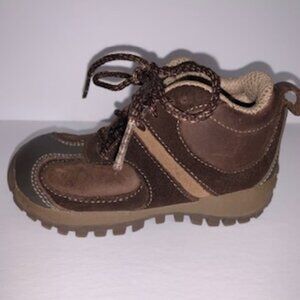 Stride Rite Toddler Boy or Girl Rugged Hiking Boot Leather Uppers Size 7.5 Brown